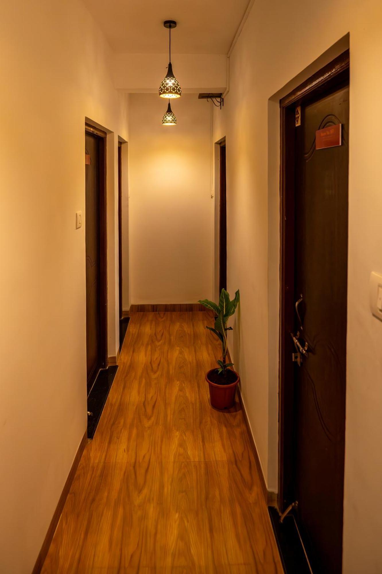 Morjim Sea Waves-Beach Front Hotel ภายนอก รูปภาพ